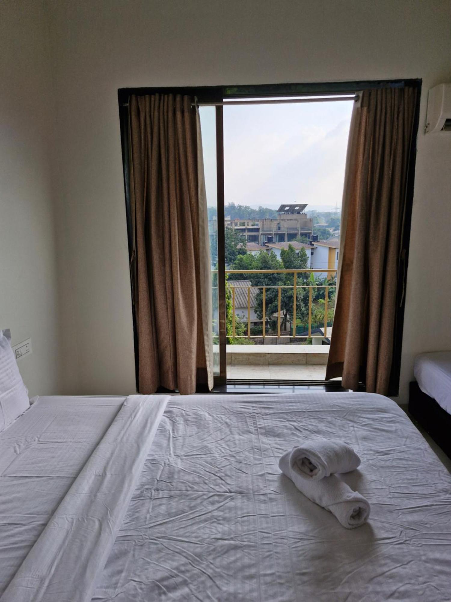 Ilif 2801 Dream Holidays 로나발라 외부 사진
